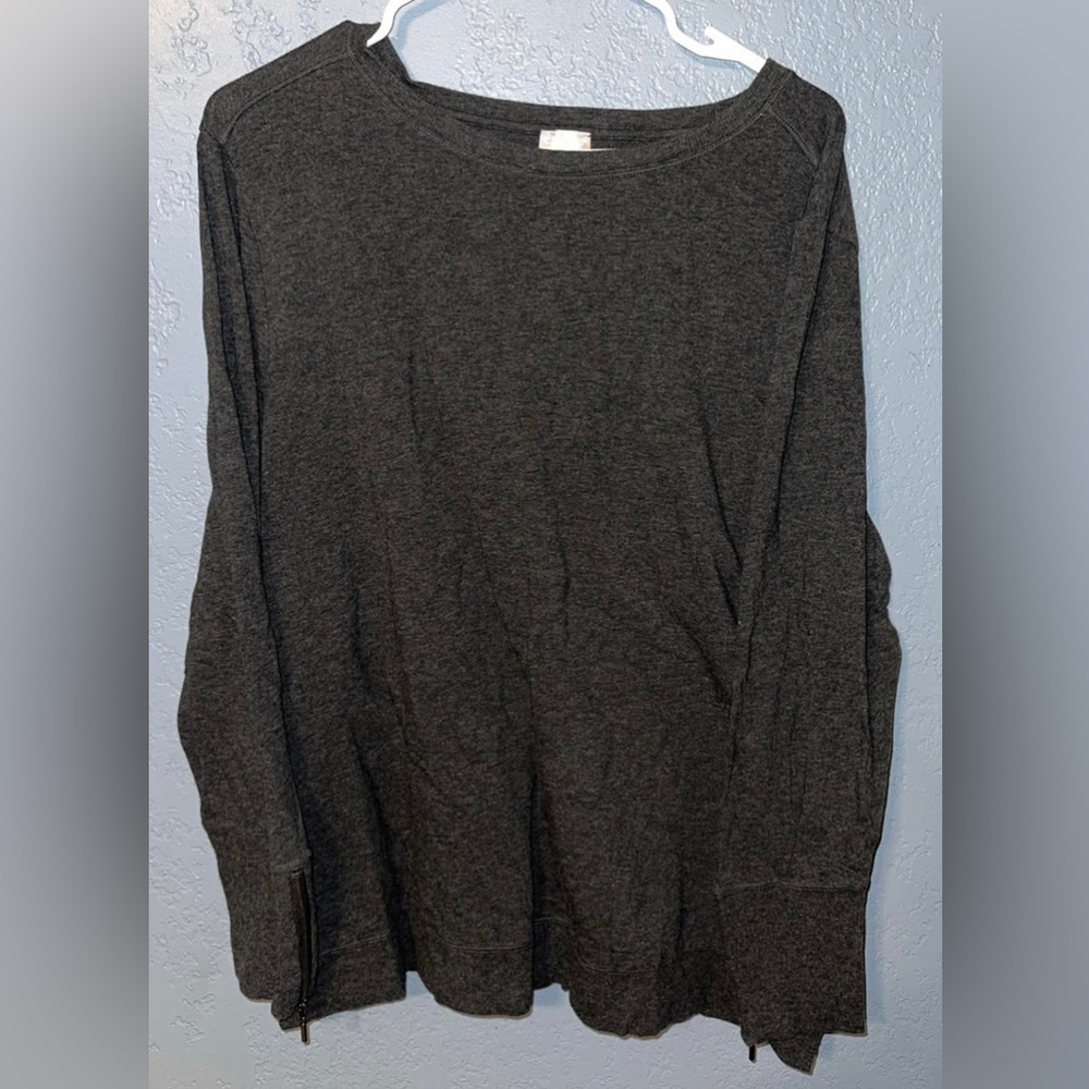 Chico's Black Knit Top with Crewneck